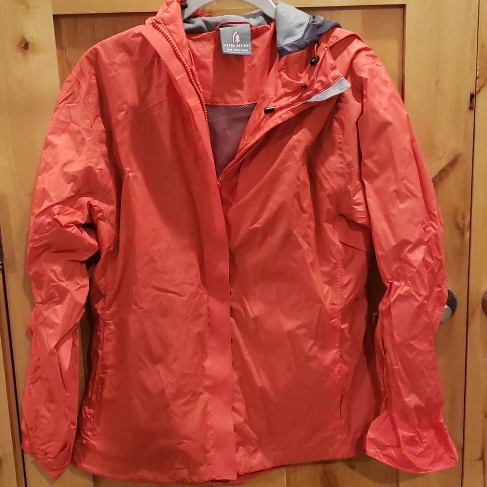Sierra Designs Women's Raincoat
